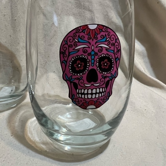 ***Donated***SUGAR Skull purple graphic glasses 2 x 16.6 ozs - Picture 2 of 4